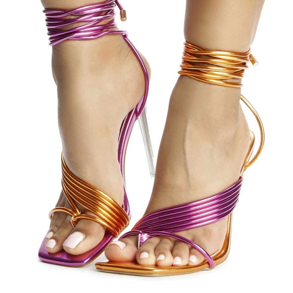 Vibrant Dual-Tone Strappy Heels